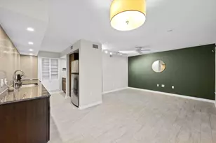 2200 Dickson Dr, Austin, TX 78704 - Photo 5