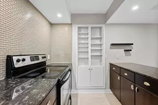 2200 Dickson Dr, Austin, TX 78704 - Photo 11