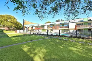 2200 Dickson Dr, Austin, TX 78704 - Photo 23