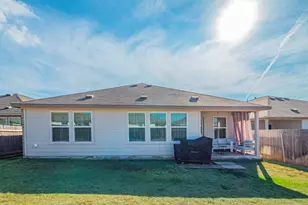 524 Sebring Cir, Hutto, TX 78634 - Photo 23