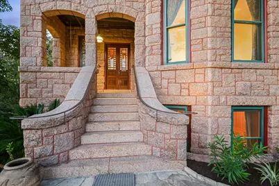 400 Academy Drive, Austin, TX 78704 - Photo 11