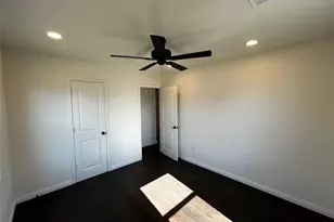 205 E Train St, Ellinger, TX 78938 - Photo 7