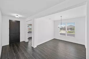 1001 Otello Wy, Hutto, TX 78634 - Photo 5