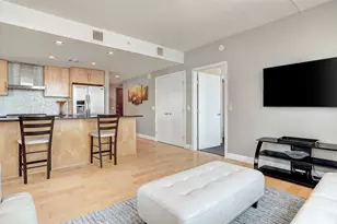 300 Bowie St, Austin, TX 78703 - Photo 15