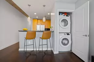 360 Nueces St, Austin, TX 78701 - Photo 9