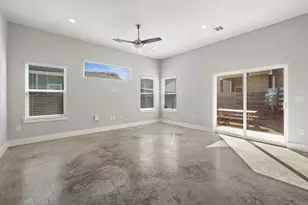 6301 Santos St, Austin, TX 78741 - Photo 11
