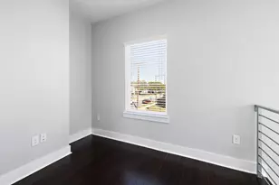 6301 Santos St, Austin, TX 78741 - Photo 23