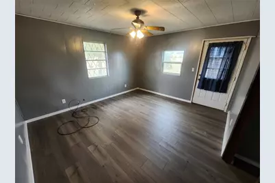 10001 Fm 1331, Taylor, TX 76574 - Photo 11