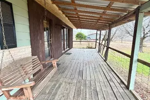 83 Roots Rd, Martindale, TX 78655 - Photo 19