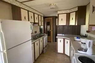 83 Roots Rd, Martindale, TX 78655 - Photo 5