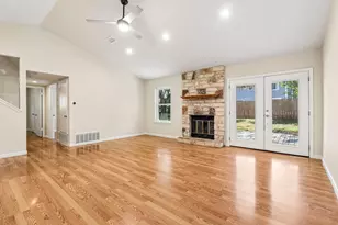 7703 Copperas Dr, Austin, TX 78749 - Photo 3