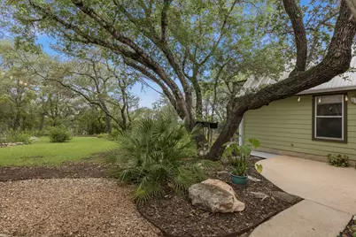 12400 Shady Acres Drive, Buda, TX 78610 - Photo 5