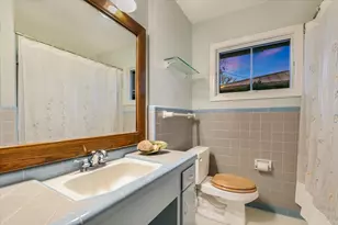 2504 Great Oaks Pkwy, Austin, TX 78756 - Photo 11