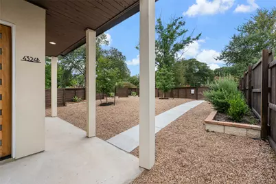 4324 Airport Boulevard #B, Austin, TX 78722 - Photo 11