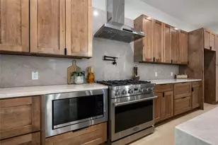 4324 Airport Blvd, Austin, TX 78722 - Photo 19