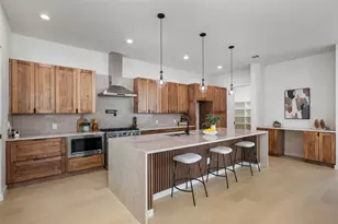 4324 Airport Blvd, Austin, TX 78722 - Photo 3