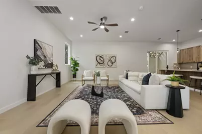 4324 Airport Boulevard #B, Austin, TX 78722 - Photo 15
