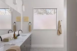 1803 Clifford Ave, Austin, TX 78702 - Photo 17