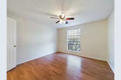 2401 Leon Street #303, Austin, TX 78705 - Photo 9