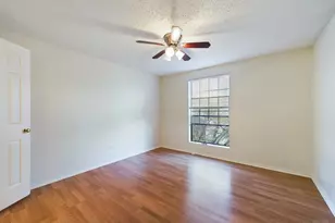 2401 Leon St, Austin, TX 78705 - Photo 9