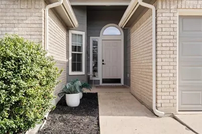 135 Langely, Kyle, TX 78640 - Photo 3