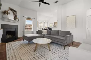 135 Langely, Kyle, TX 78640 - Photo 3