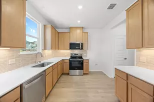 101 Coastal Wy, Georgetown, TX 78628 - Photo 11