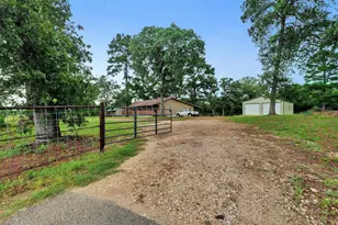2169 Hwy 304, Smithville, TX 78957 - Photo 5