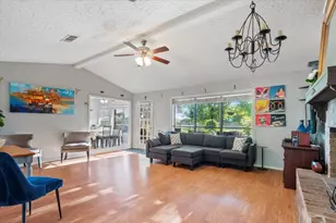 421 St Andrews St, Meadowlakes, TX 78654 - Photo 5