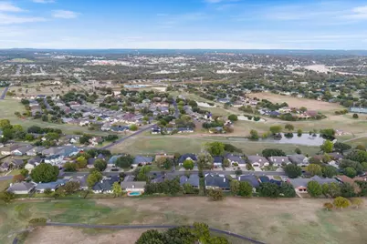 421 Saint Andrews Street, Meadowlakes, TX 78654 - Photo 31