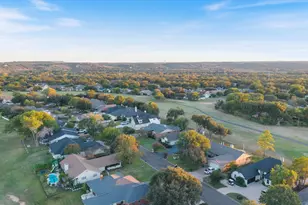 421 St Andrews St, Meadowlakes, TX 78654 - Photo 25