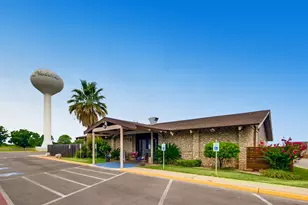 421 St Andrews St, Meadowlakes, TX 78654 - Photo 33