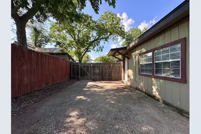2103 E 16th Street #Annex, Austin, TX 78702 - Photo 19