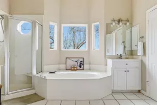 5620 Sedona Dr, Austin, TX 78759 - Photo 21