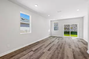 11909 Murano Dr, Austin, TX 78747 - Photo 15