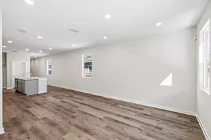 11909 Murano Dr, Austin, TX 78747 - Photo 13