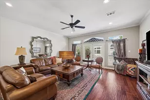 5719 Maxie St, Houston, TX 77007 - Photo 3