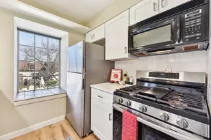 7801 Shoal Creek Blvd, Austin, TX 78757 - Photo 7