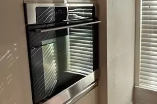 2018 W Rundberg Ln, Austin, TX 78758 - Photo 11