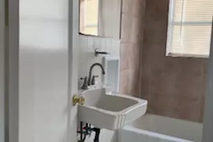 1105 Bentwood Rd, Austin, TX 78722 - Photo 7