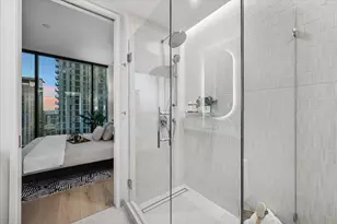 610 Davis St, Austin, TX 78701 - Photo 17