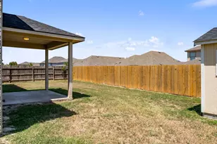 101 Redwood Dr, Kyle, TX 78640 - Photo 33