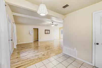 2114 Bel Air Drive, Taylor, TX 76574 - Photo 21