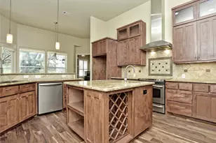 210 Clubhouse Dr, Lakeway, TX 78734 - Photo 11
