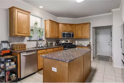 6819 Telluride Trail, Austin, TX 78749 - Photo 17