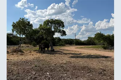 7257 Cr 252, Bertram, TX 78605 - Photo 9