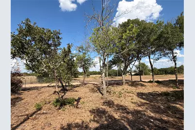 7257 Cr 252, Bertram, TX 78605 - Photo 5