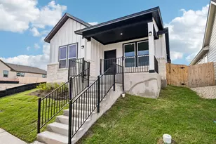 773 Treadwell Ln, Kyle, TX 78640 - Photo 3