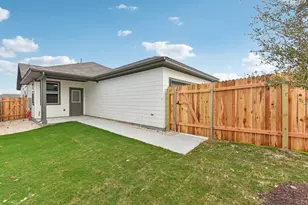 773 Treadwell Ln, Kyle, TX 78640 - Photo 19