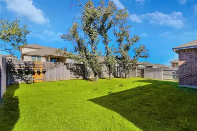 205 Scenic Hills Circle, Georgetown, TX 78628 - Photo 27